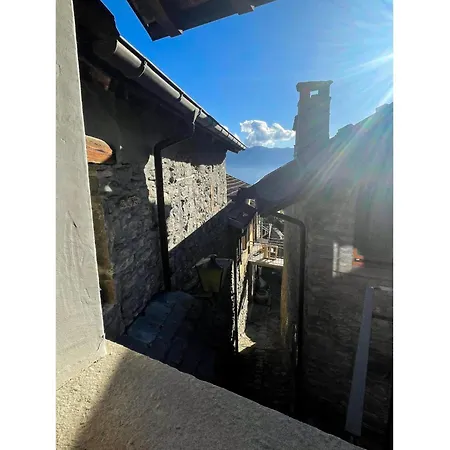 Holiday home Casa Delle Antiche Pietre Cannero Riviera